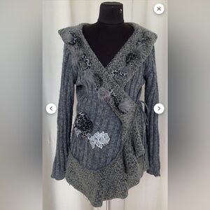 Flora Paris Vintage Cardigan size M- first picture but I believe it is same-